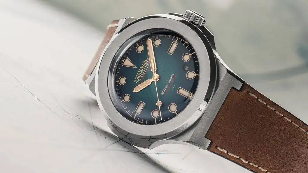 laventure-watches.webp