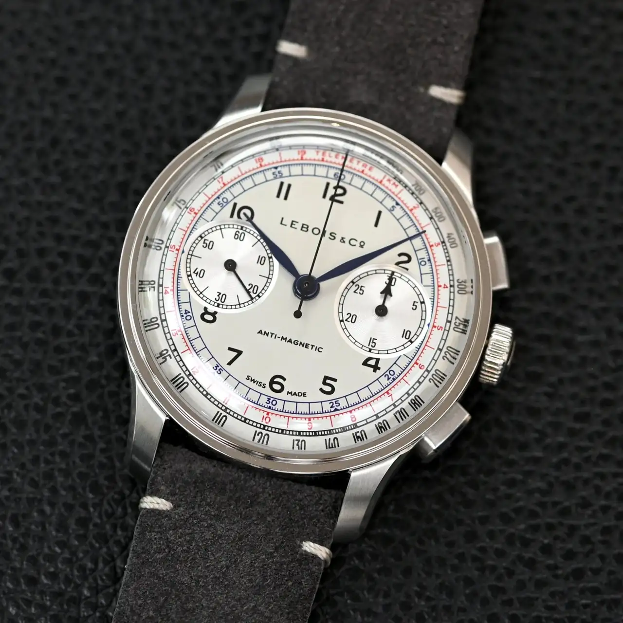 Lebois-Co-Heritage-Chronograph-8.webp