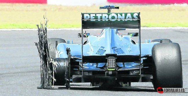Lewis-Hamilton-reventon-GP-Gran-Breta%C3%B1a-2013.jpg