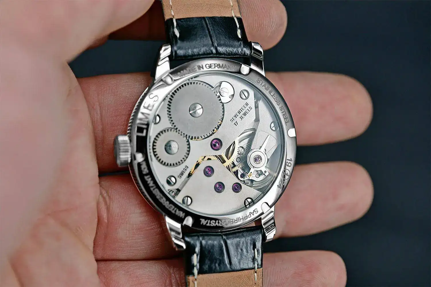 Limes-Pharo-Small-Second-kleine-Sekunde-Movement-Eta-6498.jpg