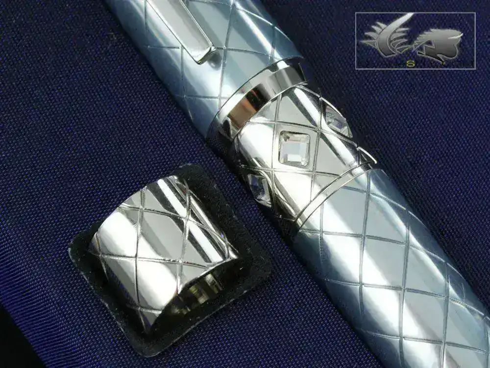 Link-Fountain-Pen-Lacquer-Palladium-trim-421009-10.webp