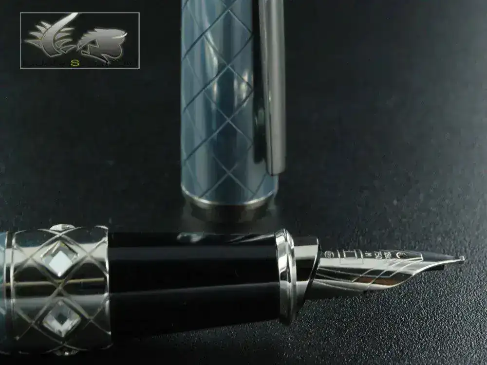 -Link-Fountain-Pen-Lacquer-Palladium-trim-421009-6.webp