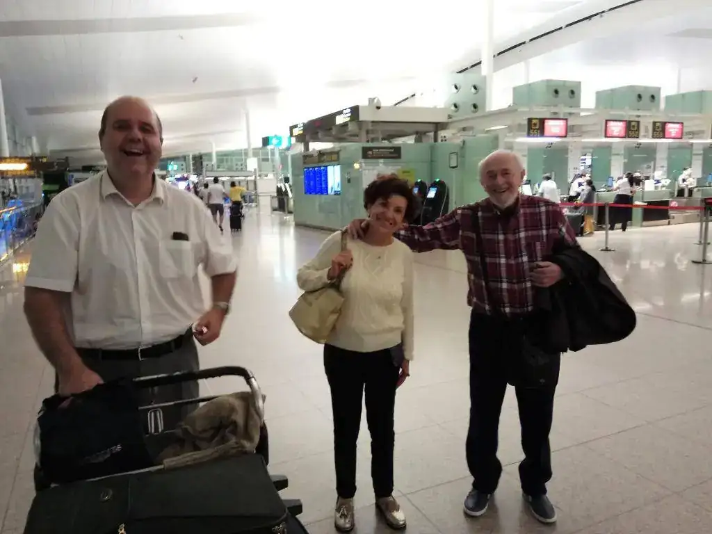 llegada Señor Luis y Señora.webp