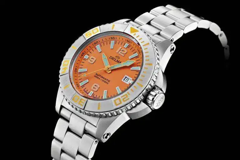 lma-Blue-Shark-III-4000m-Water-Resistant-9-768x512.webp