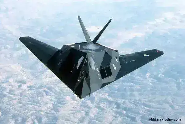 lockheed_f117_nighthawk.webp
