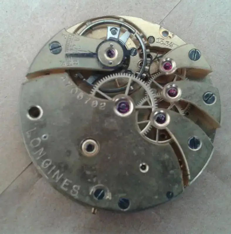 LONGINES 13.34 SIN CAJA.webp