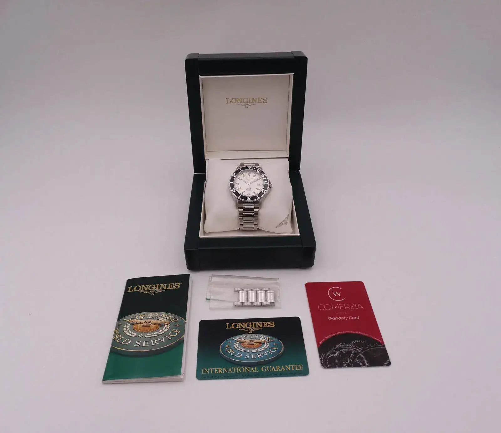 Longines Admiral 200m 02265.JPG