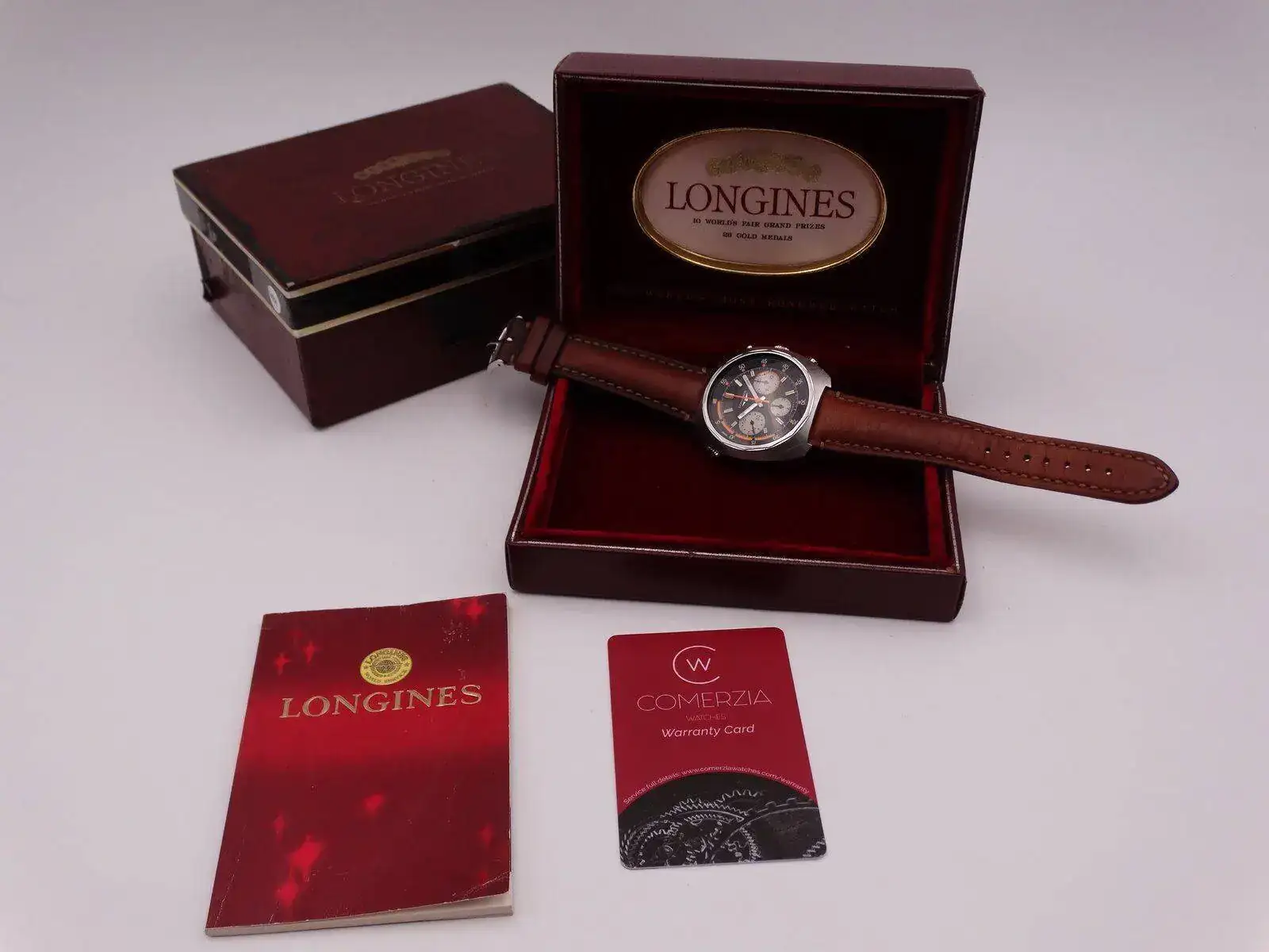 longines chronograph valjoux 72 FAP 5880.webp