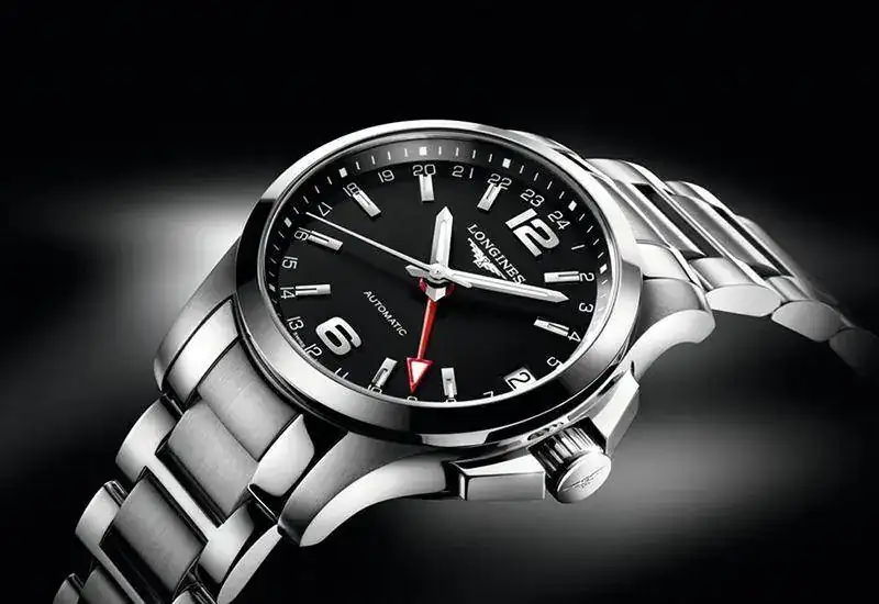 longines-conquest-24-gmt.webp