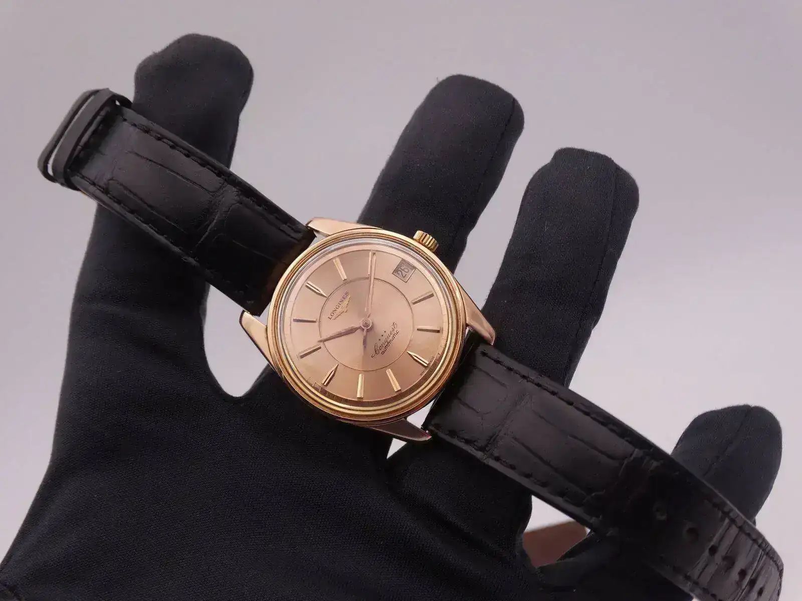 Longines Conquest Automatic Gold 9722.webp