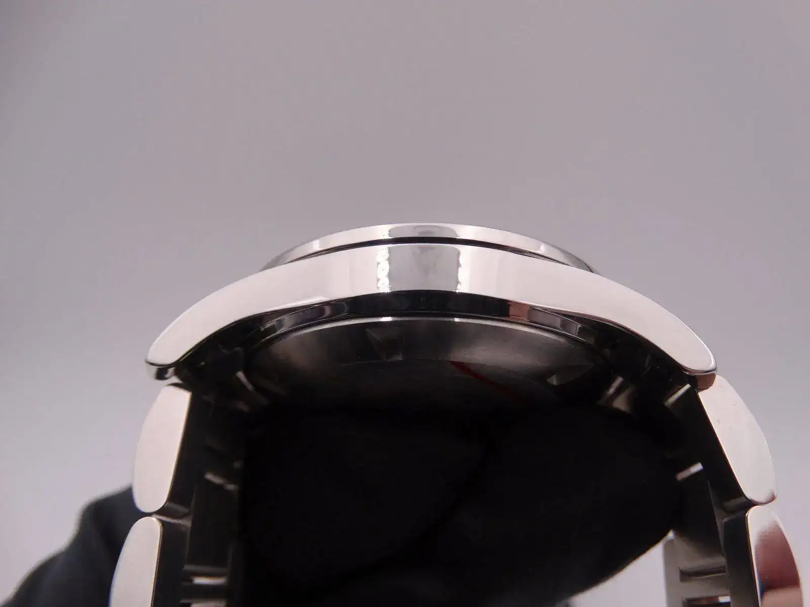 Longines Conquest Quartz 00174.webp