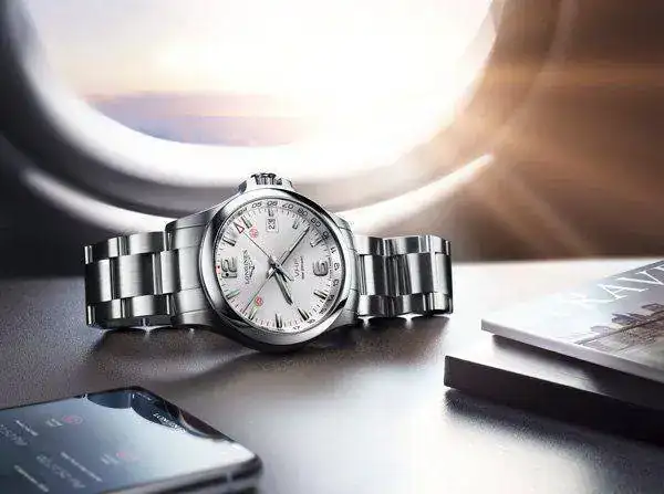 Relojes Especiales te muestra el nuevo Conquest V.H.P. GMT Flash Setting de Longines - Relojes Especiales te muestra el nuevo Conquest V.H.P. GMT Flash Setting de Longines