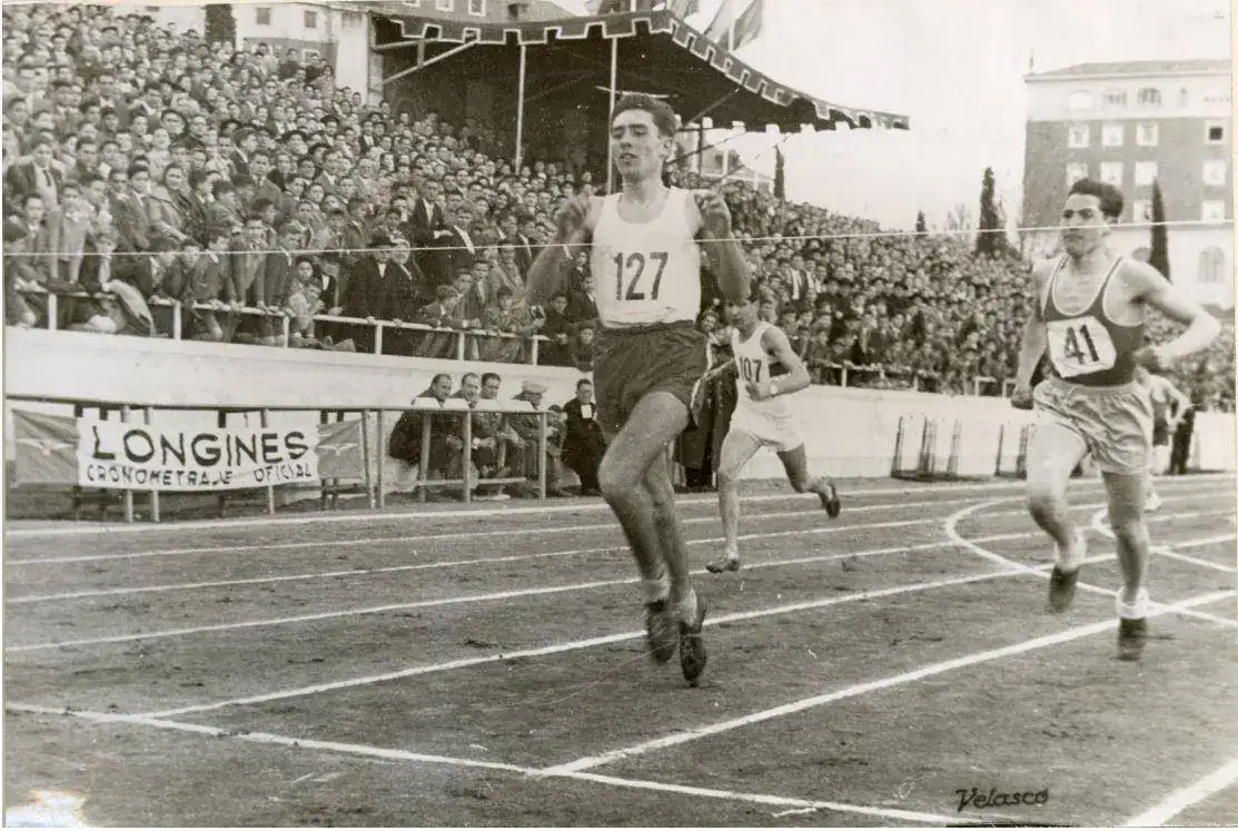 Longines crono.JPG