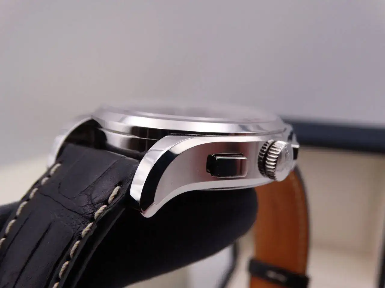 Longines heritage 1954 Chronograph 03169.webp