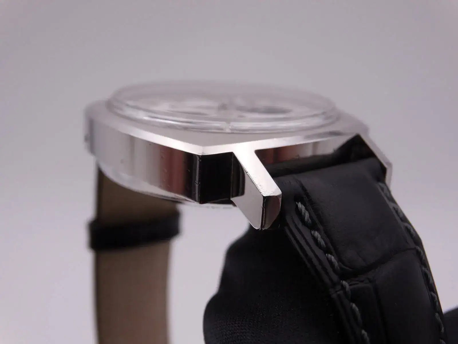 Longines Heritage 1973 Chronograph 03724.JPG