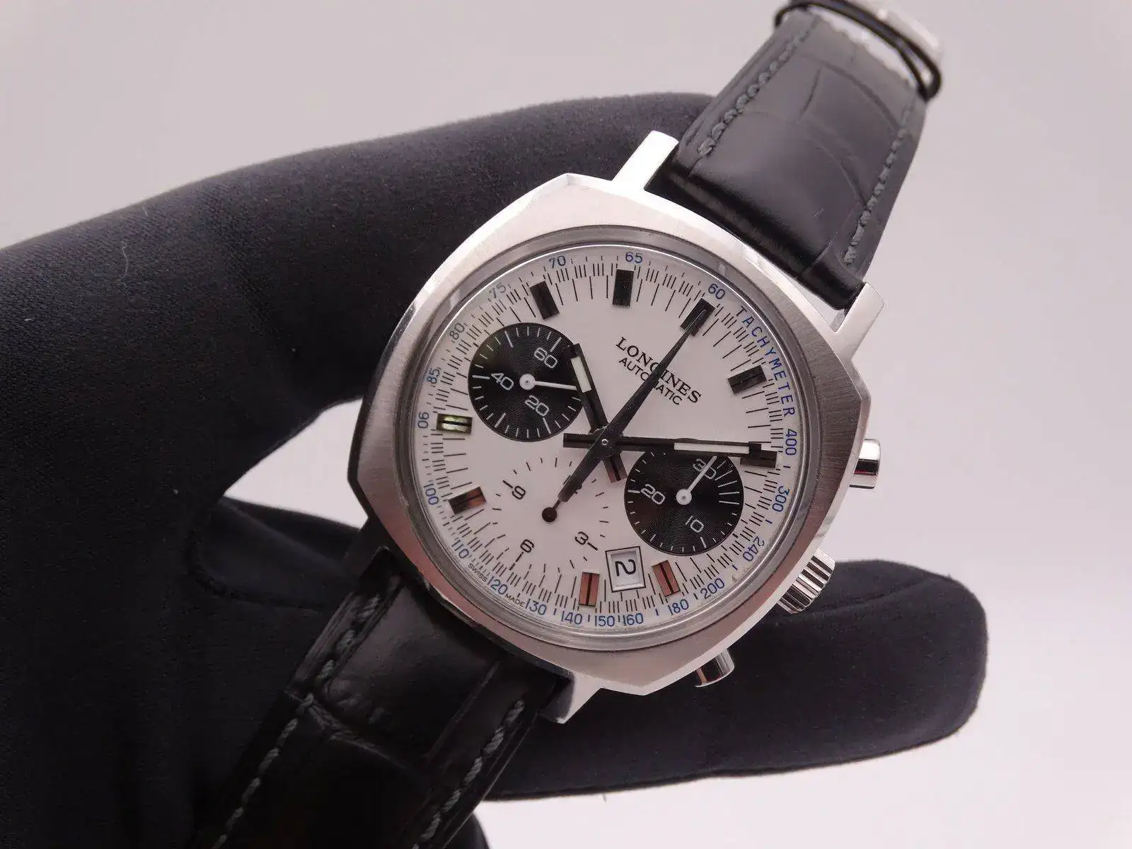 Longines Heritage 1973 Chronograph 03732.JPG