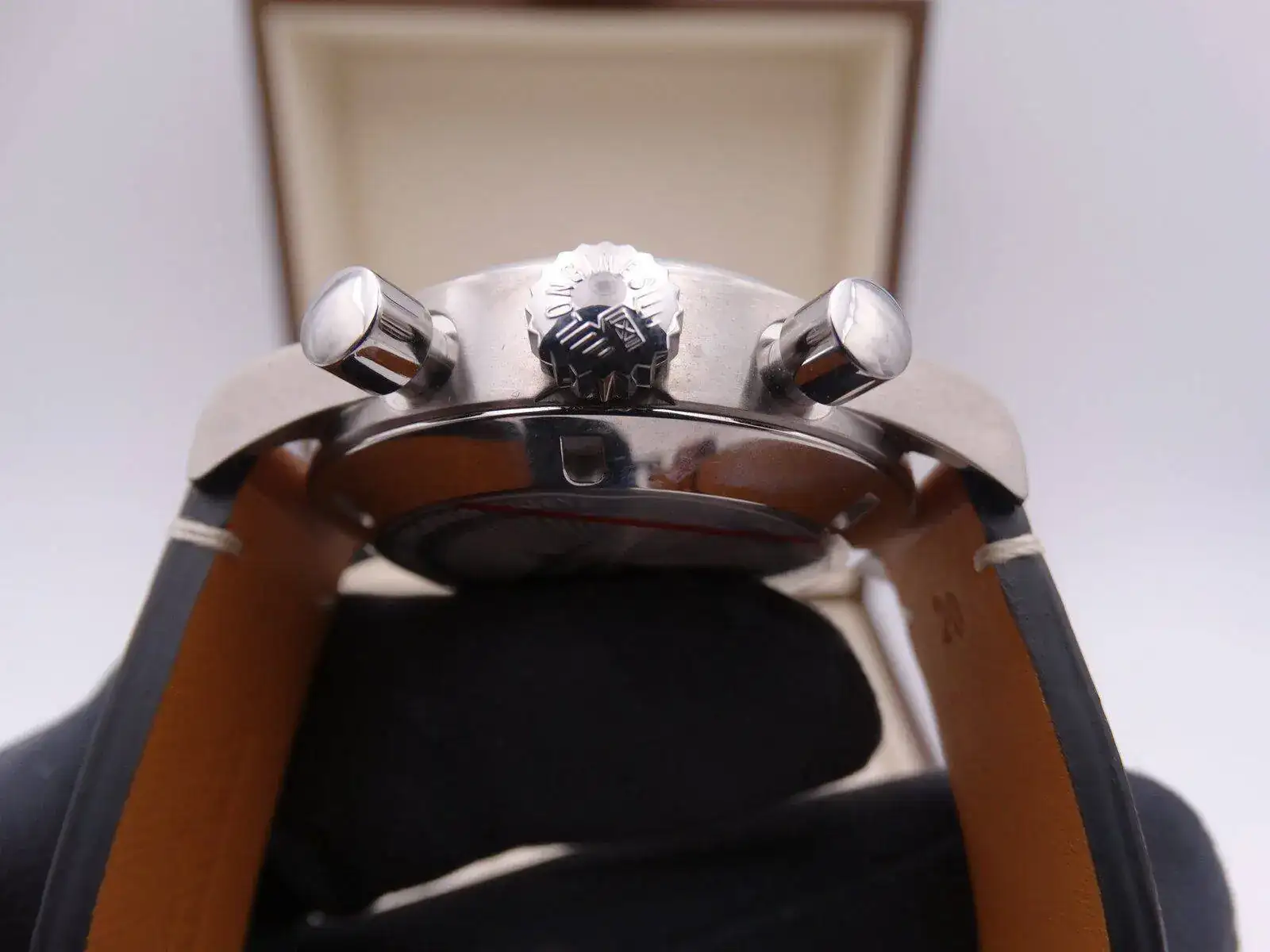 Longines Heritage Avigation BigEye Blue Chronograph 04593.webp