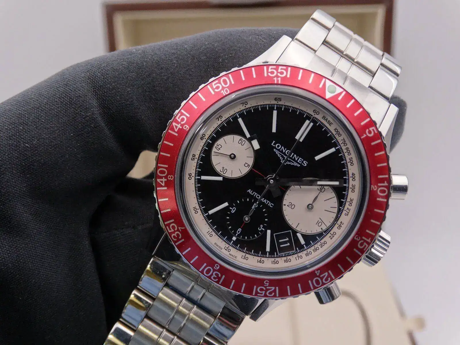 Longines Heritage Diver Chronograph 00105.webp