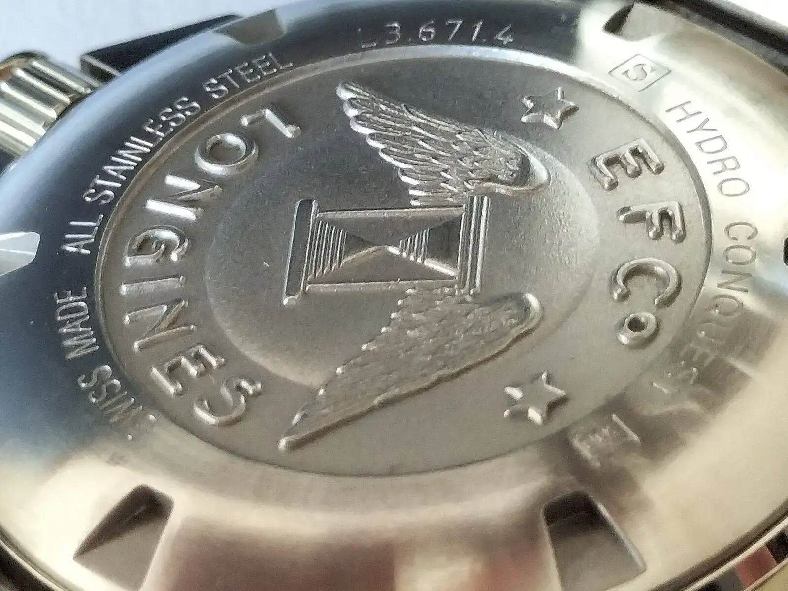 longines hydro grey 05.webp