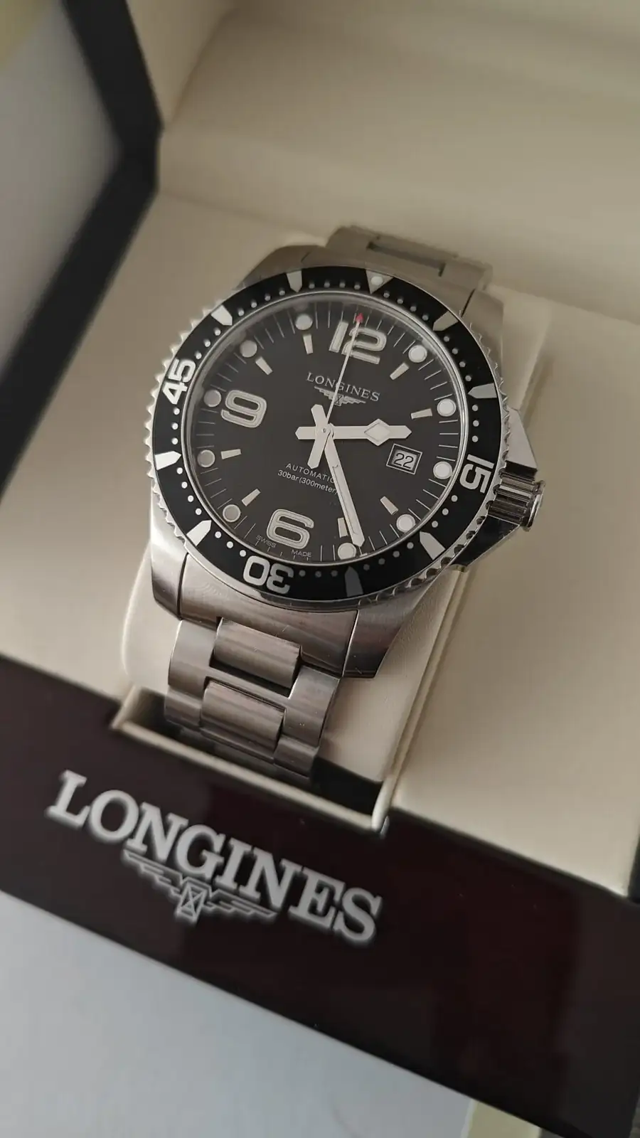 longines-hydroconquest-44mm.webp longines-hydroconquest-44mm.webp