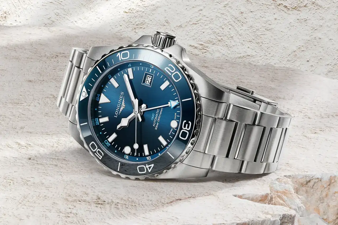 Longines-HydroConquest-GMT-Blue-dial-1.webp