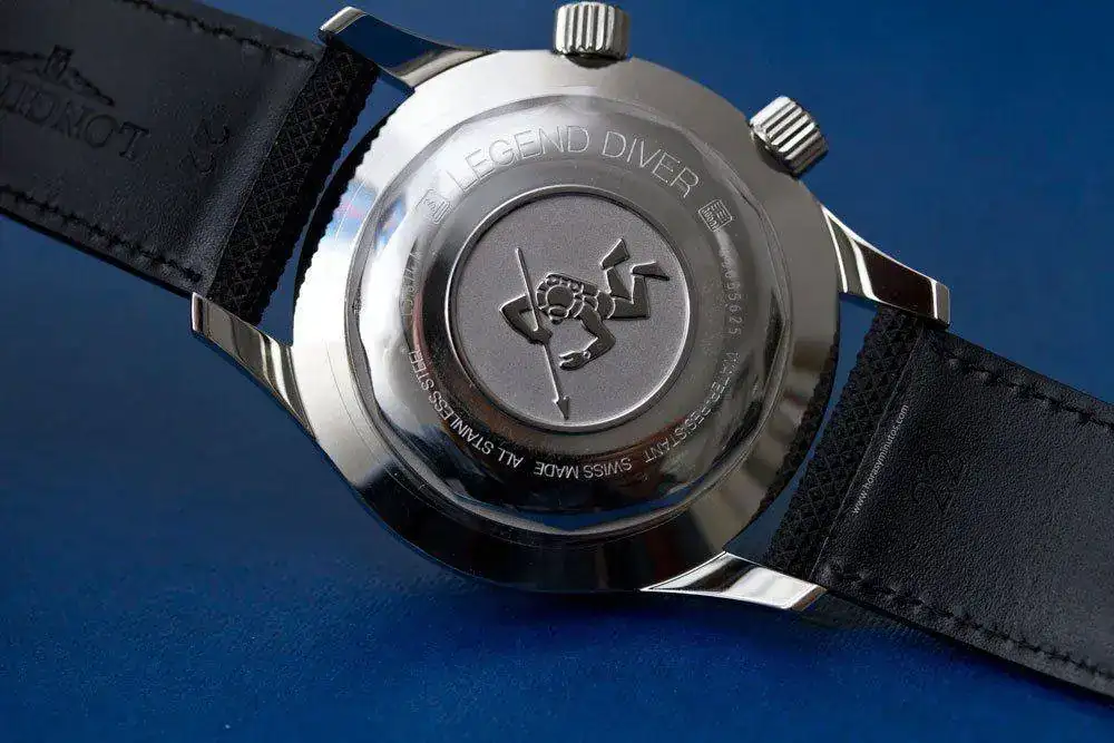 Longines-Legend-Diver-5-Horasy-Minutos.webp