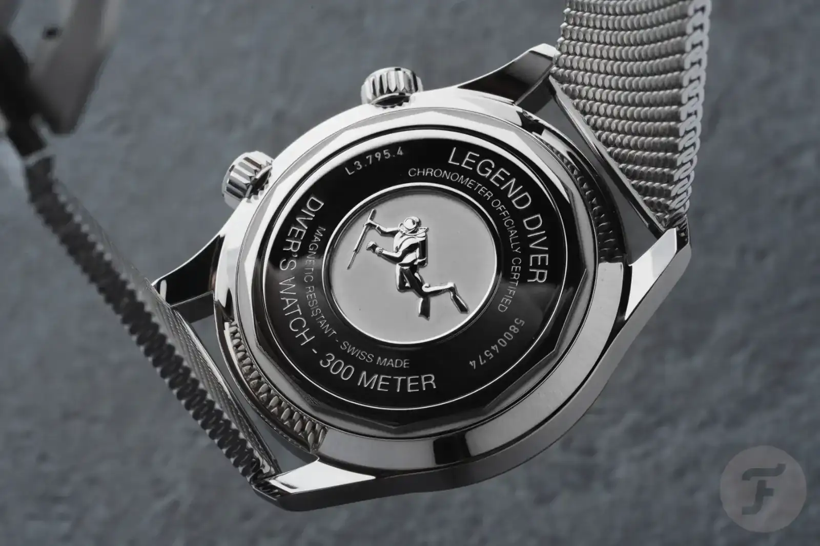 Longines-Legend-Diver-59-16.webp