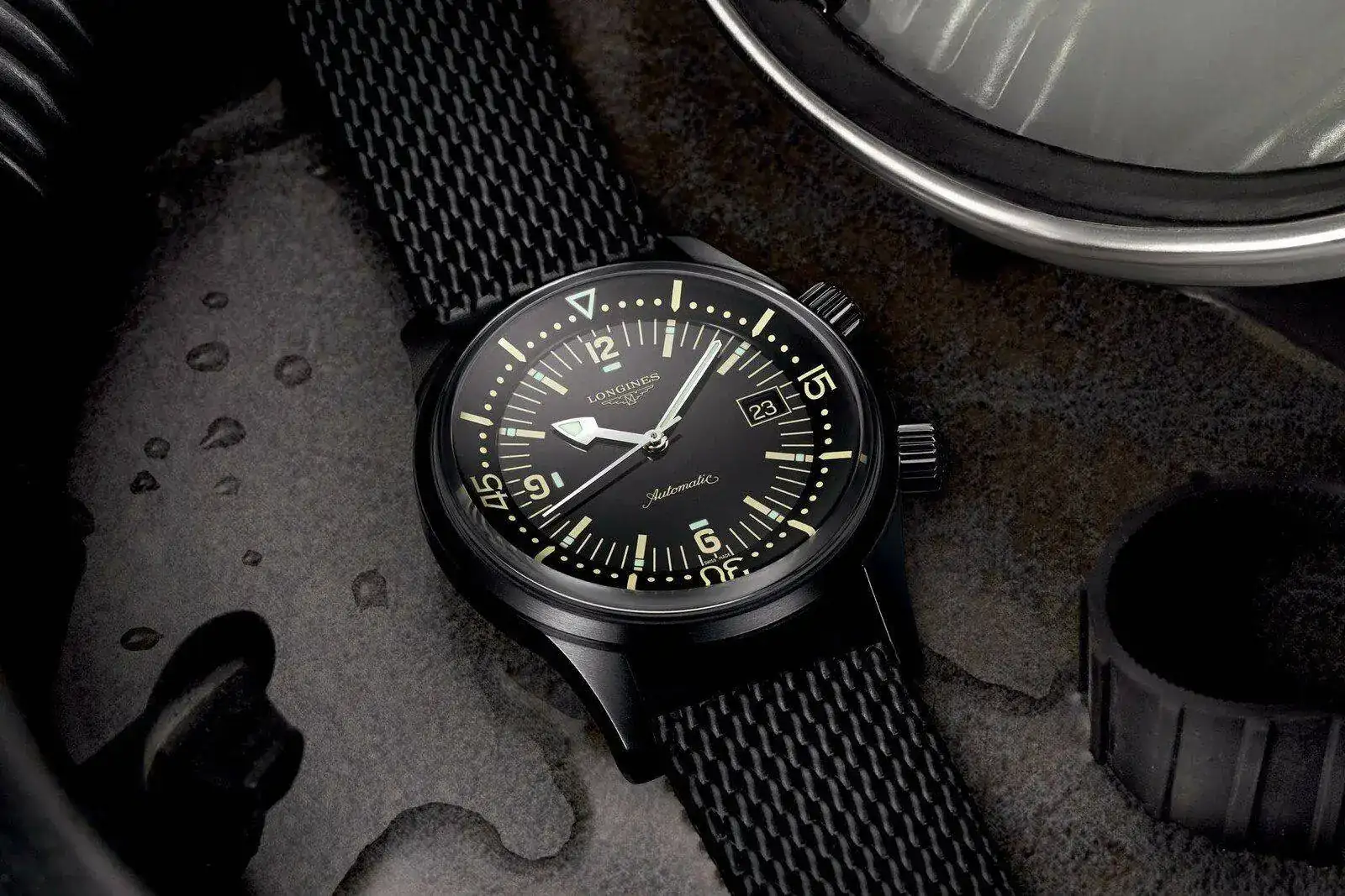 Longines-Legend-Diver-Black-PVD-Baselworld-2018-2.webp