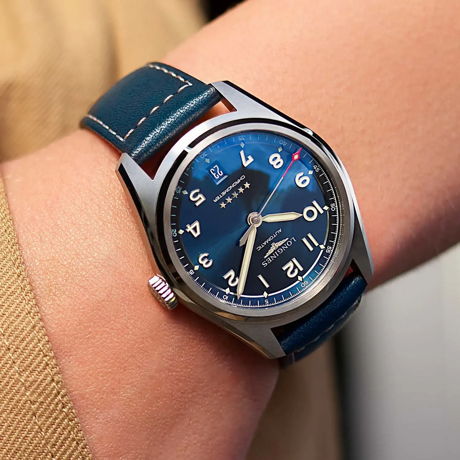 Longines-Spirit-37mm-Collection-2022-L3.410.4.93.0-wrist.webp
