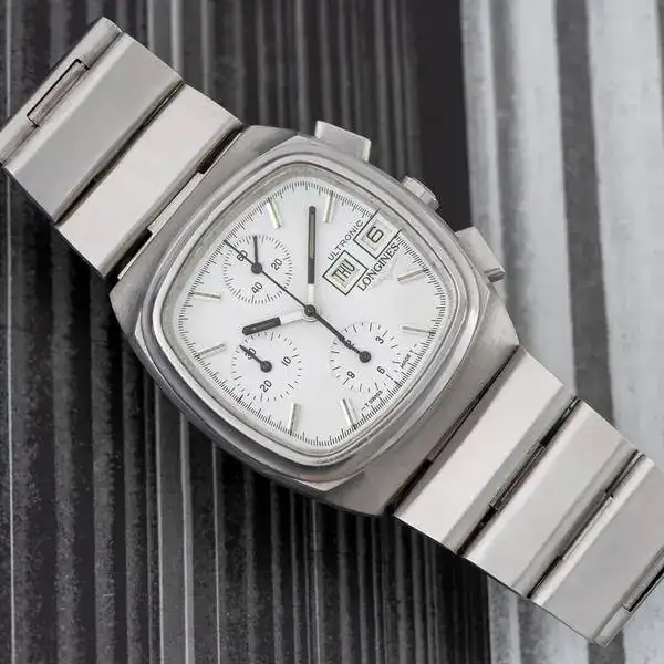 Longines-Ultronic-Tuning-Fork-ESA9210-Chronograph-Watch-1_600x600_crop_center.webp