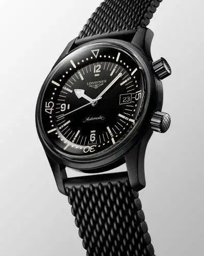 longines-watch-front-collection-the-longines-legend-diver-watch-l3-774-2-50-9-800x1000.webp