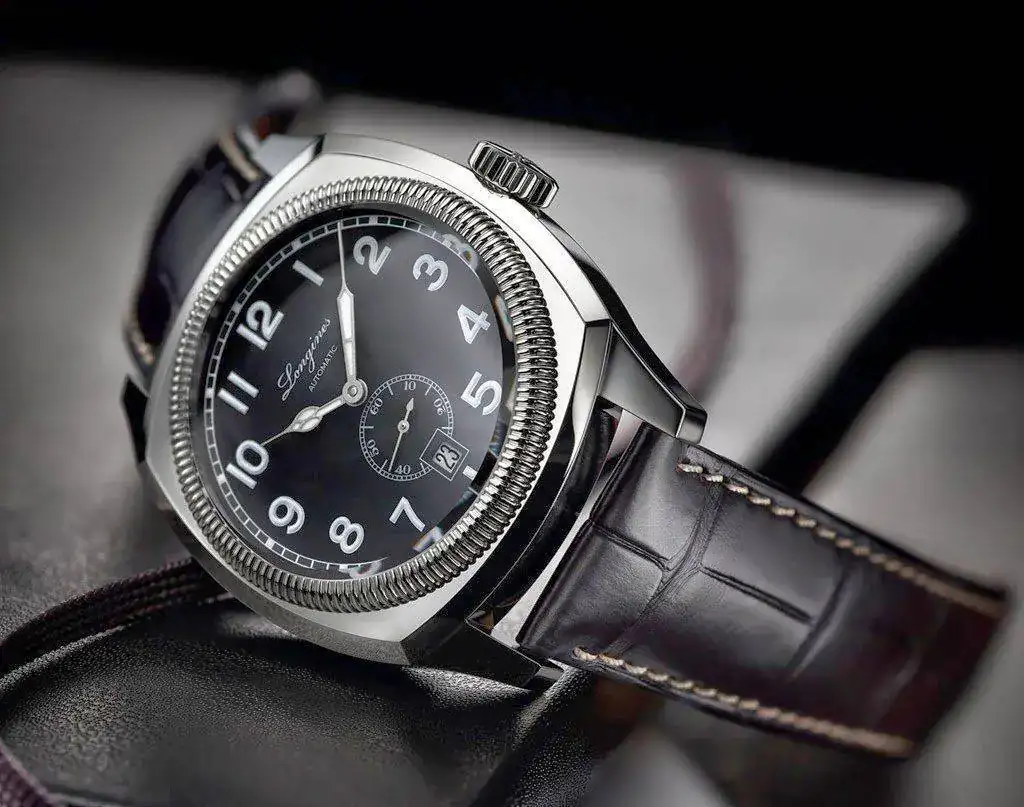 Longines_Heritage_1935_side.webp