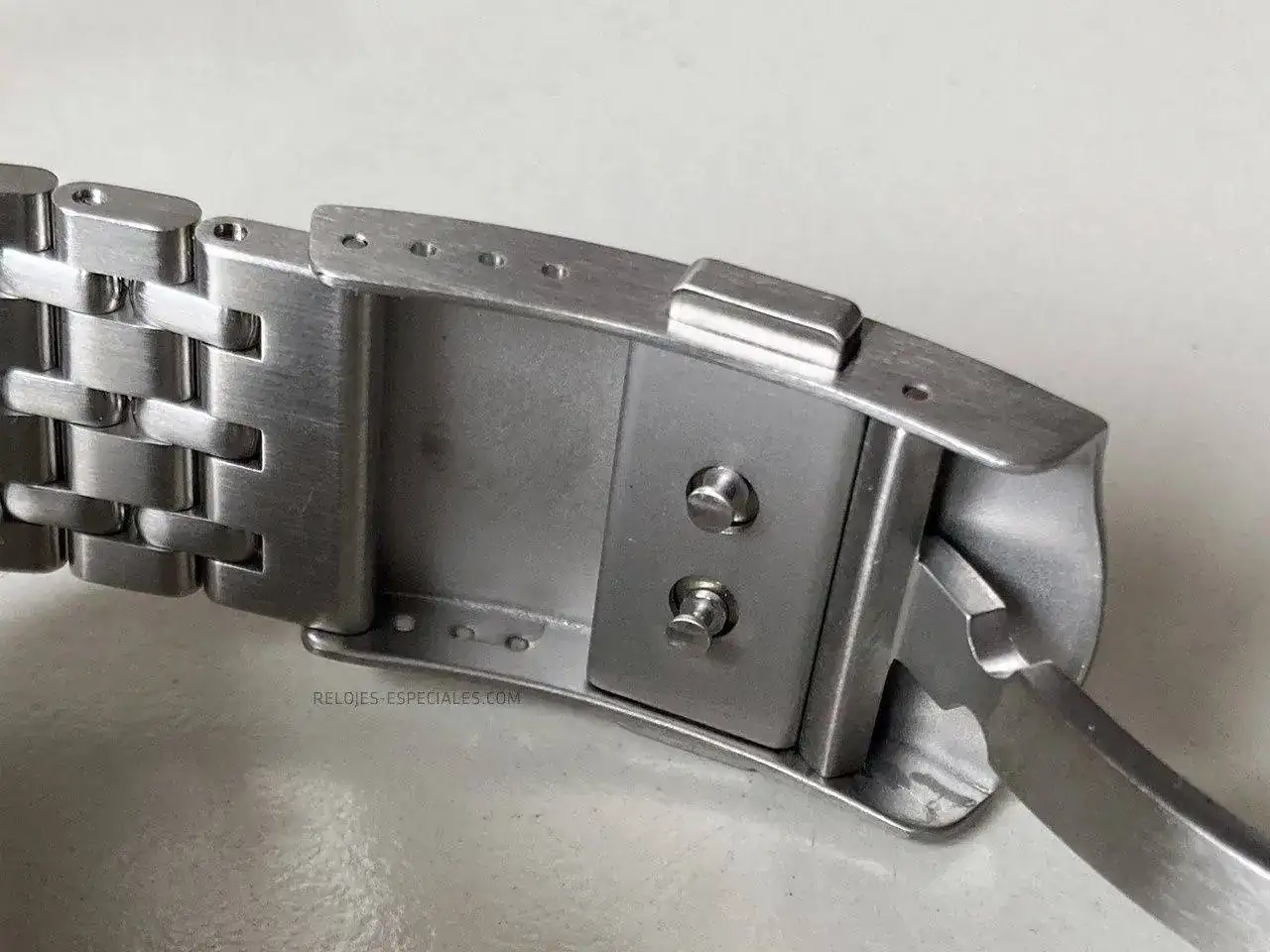 Longines_Ultra-Chron_4.JPG