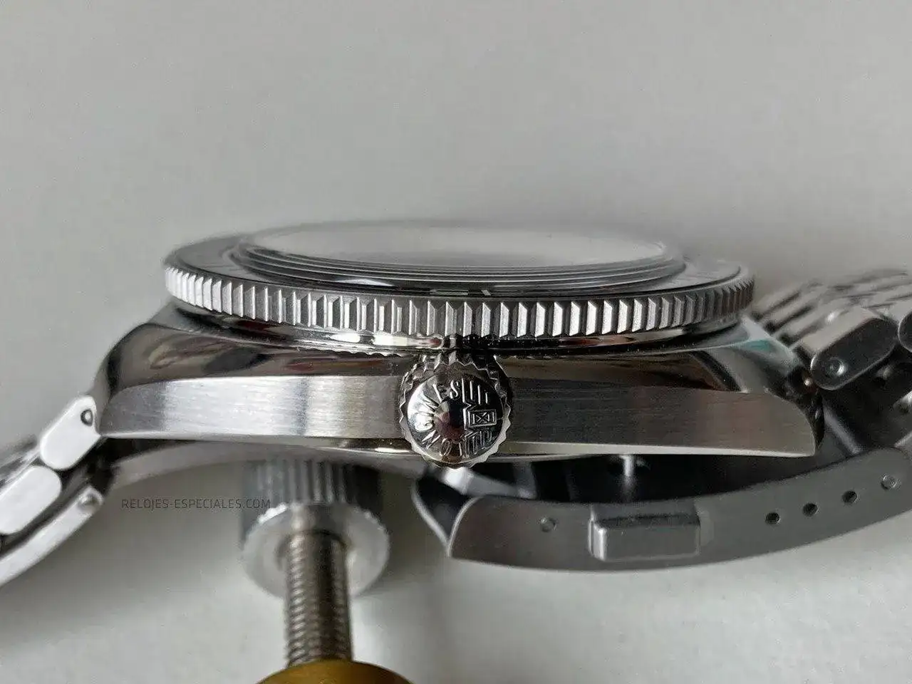Longines_Ultra-Chron_6.JPG