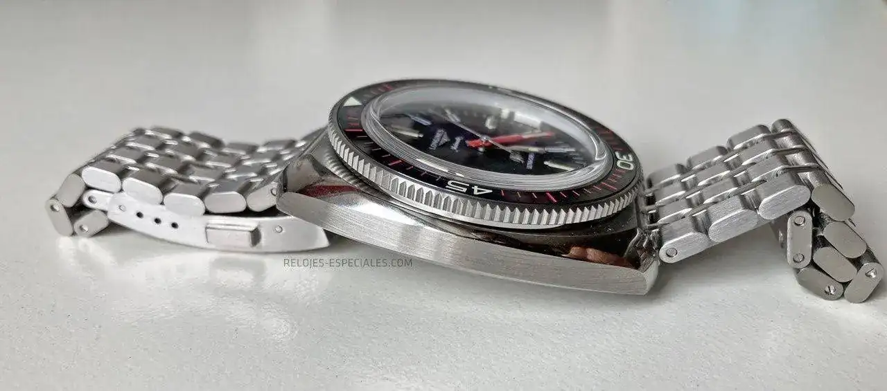 Longines_Ultra-Chron_8.JPG