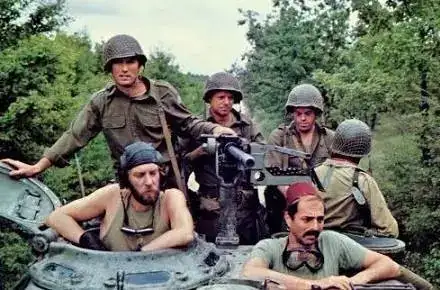 los-violentos-de-kelly-peloton.webp