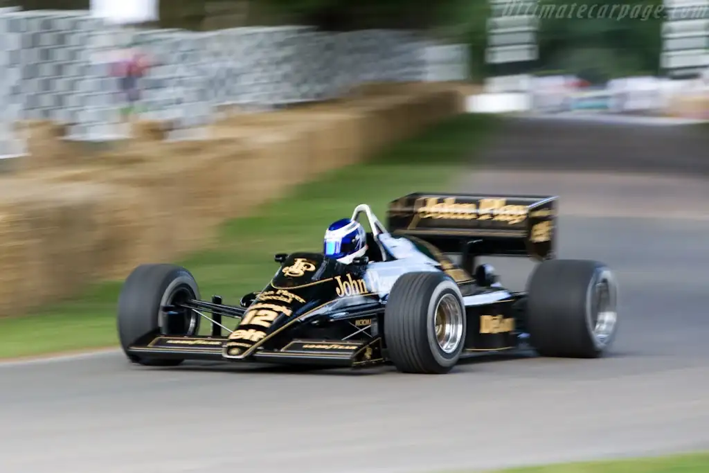Lotus-98T-Renault_2.webp