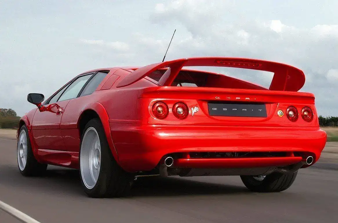 Lotus-Esprit-Red-Rear-Speed.webp