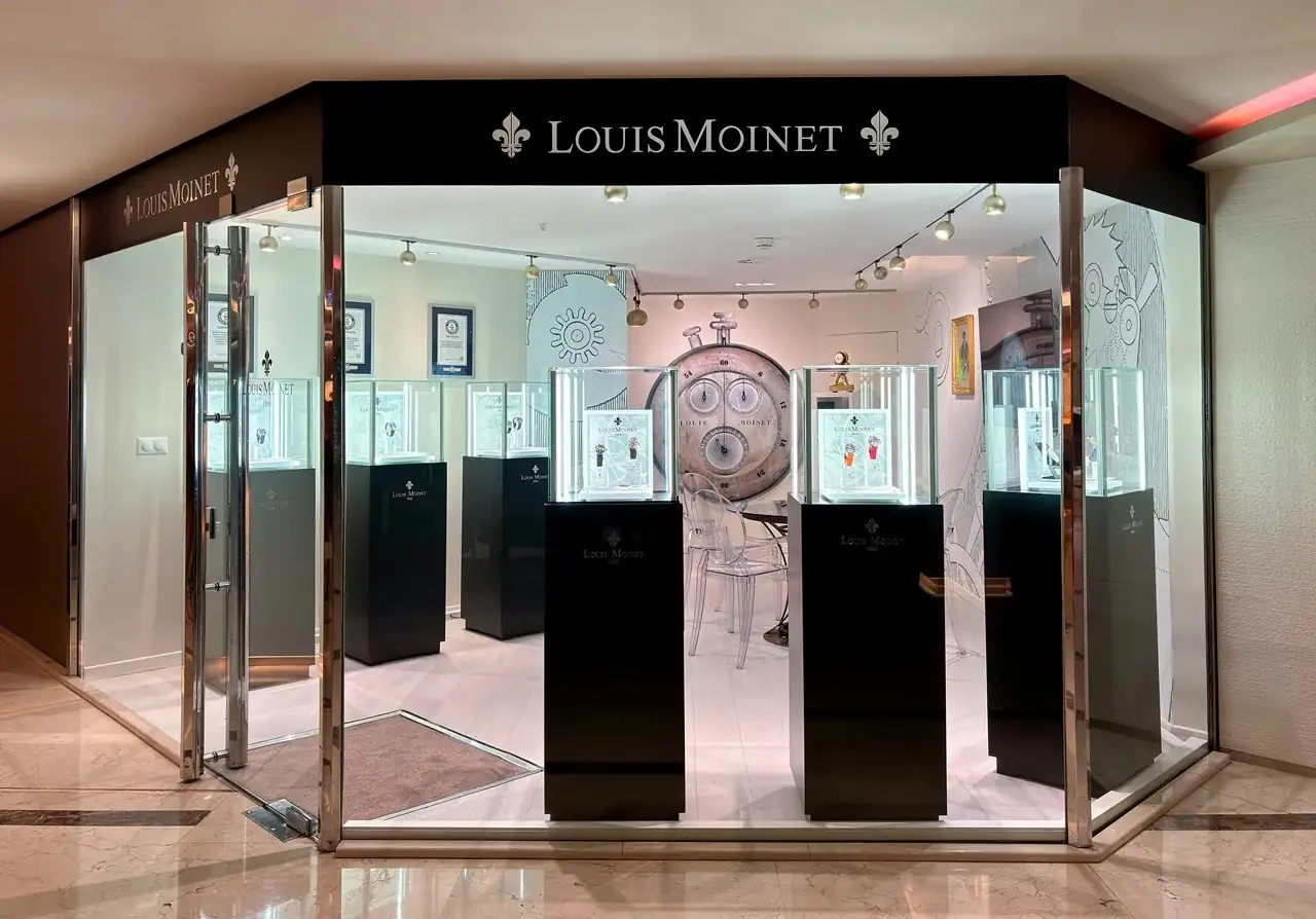 Louis Moinet Boutique Fairmont 1.webp