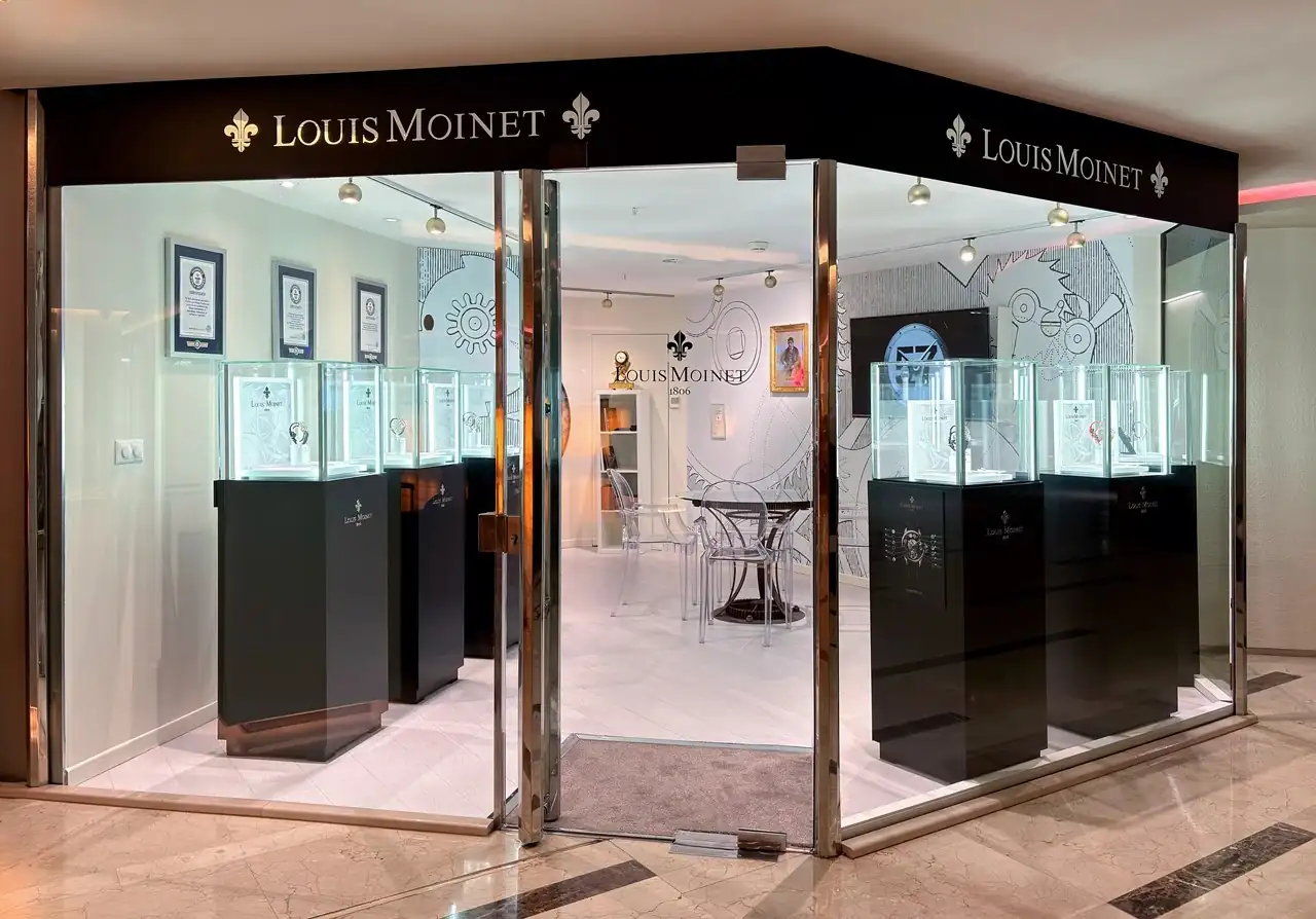 Louis Moinet Boutique Fairmont 2.webp