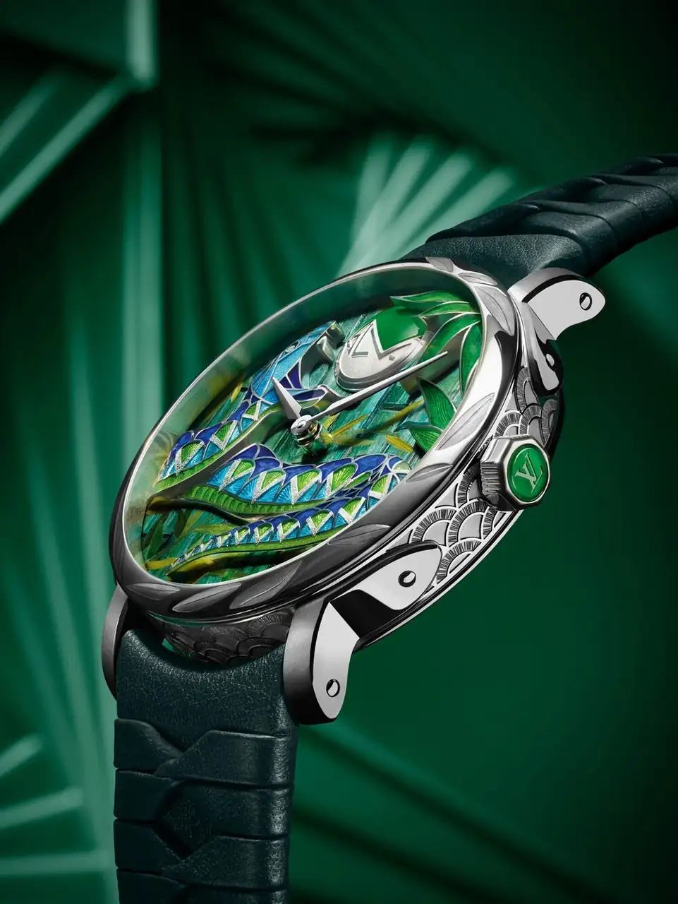 Louis-Vuitton-Escale-Snakes-Jungle-Cabinet-of-Wonders-Watch-2.webp