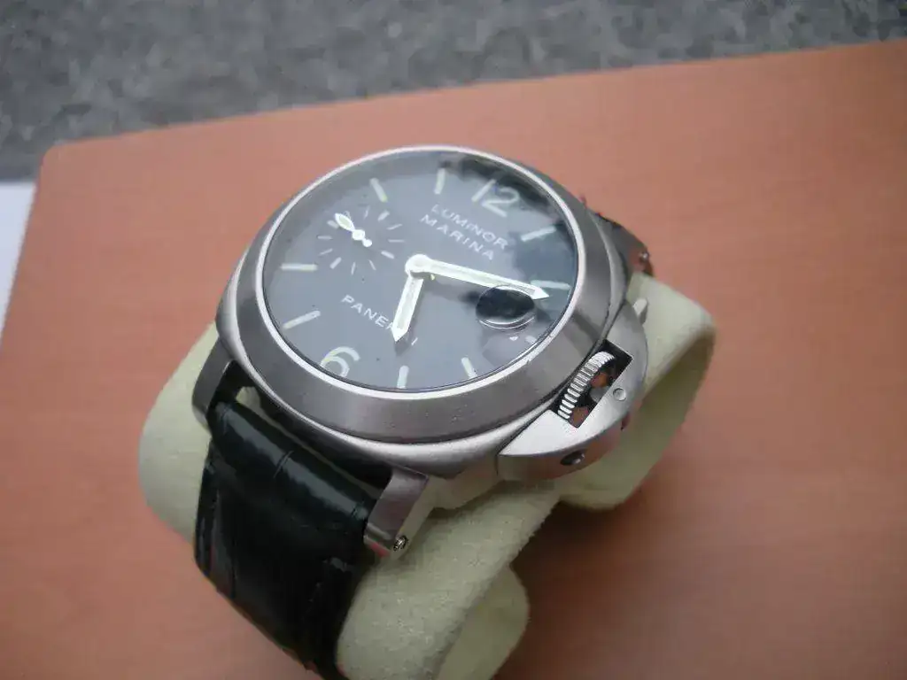 Luminor-Panerai-Pam-070C-OP6528-29.webp