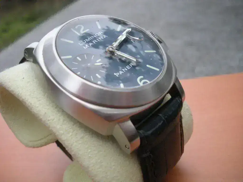 Luminor-Panerai-Pam-070C-OP6528-32.webp