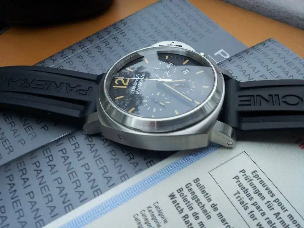 Luminor-Panerai-Pam-356-Chrono-Daylight-34.webp