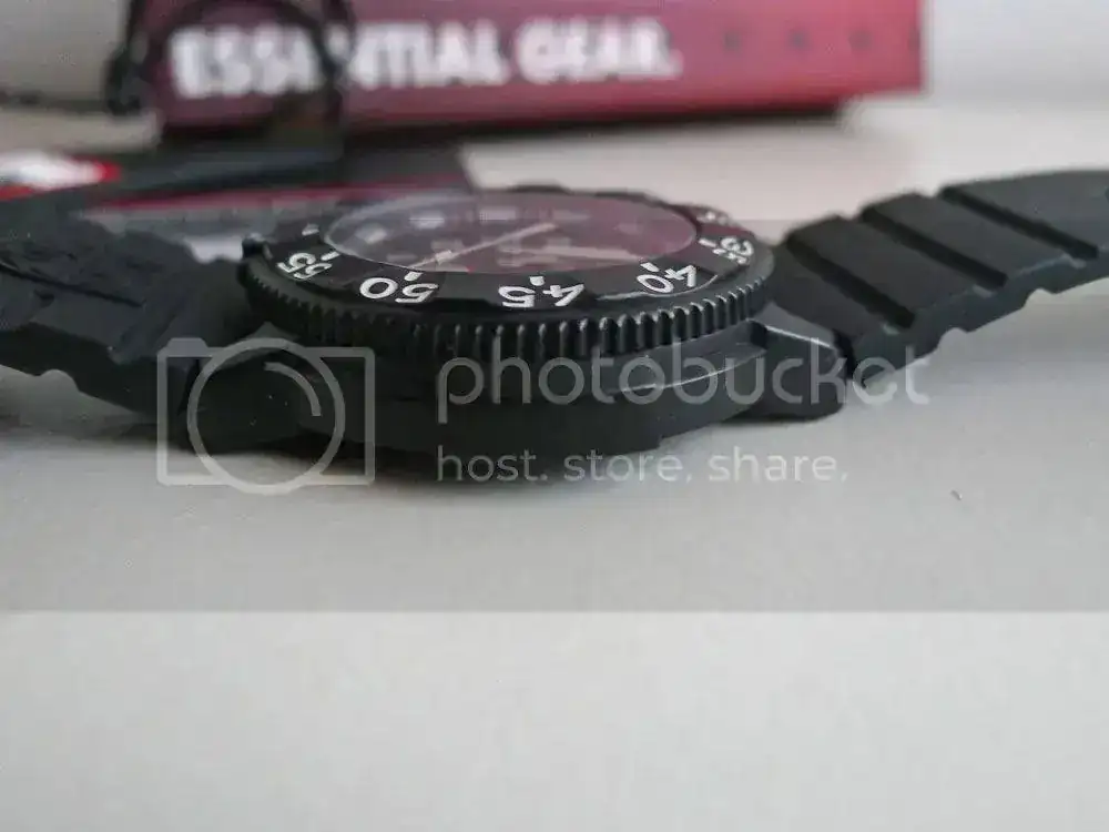 luminox-6_zps788a10d8.webp