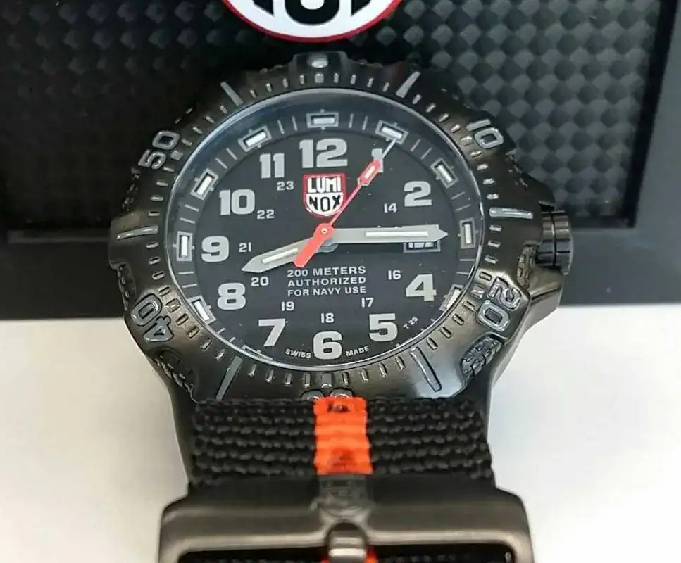 LUMINOX ANU.webp