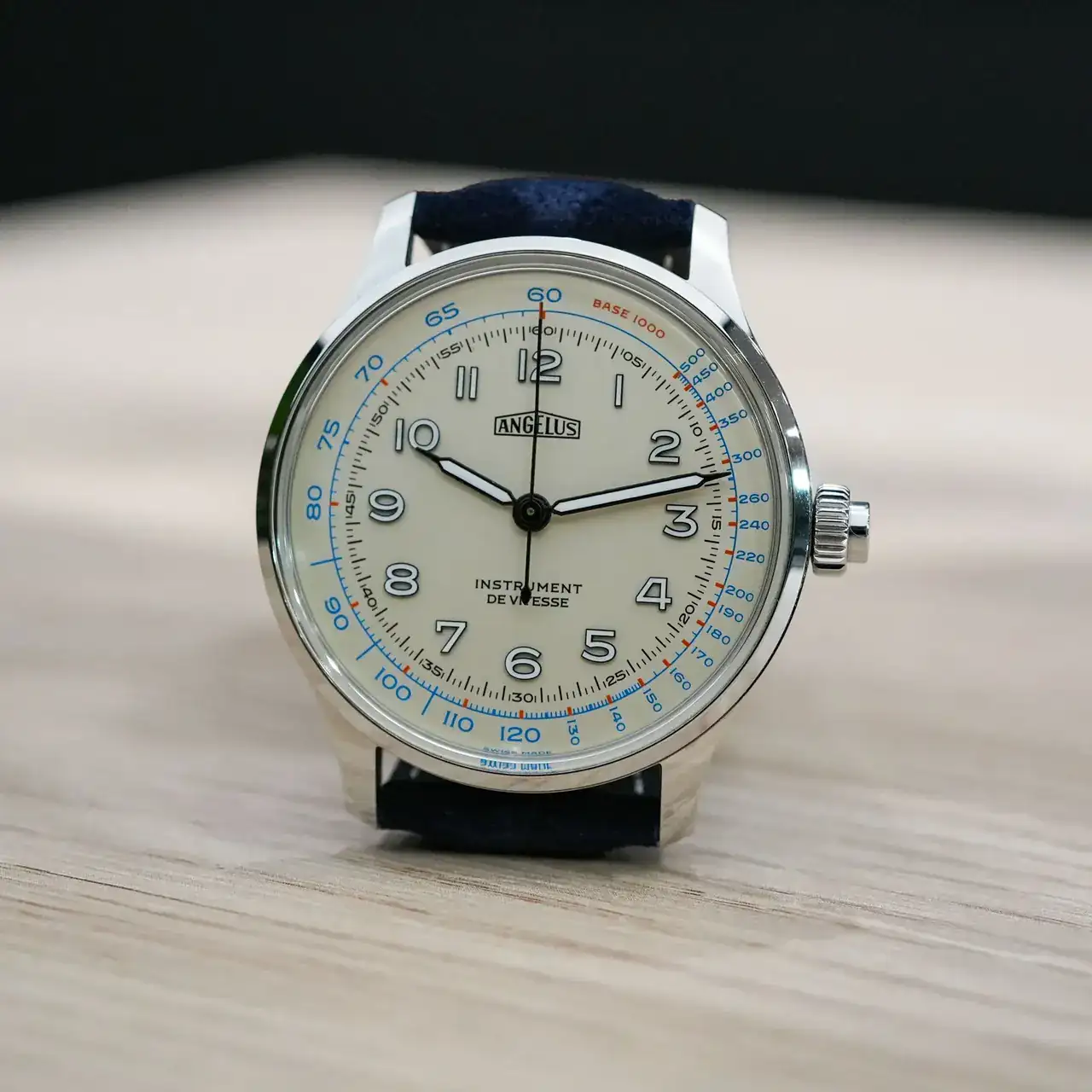 Angelus Instrument de Vitesse Monopusher Chronograph 3