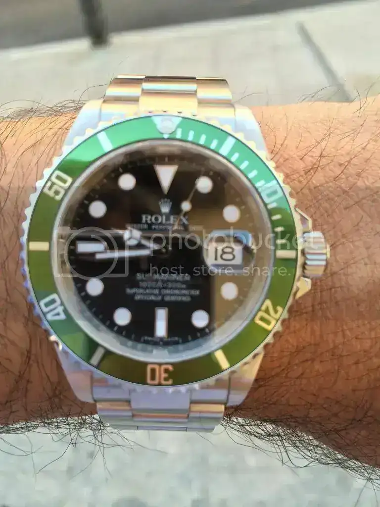 LV_zps0e4ba192.webp