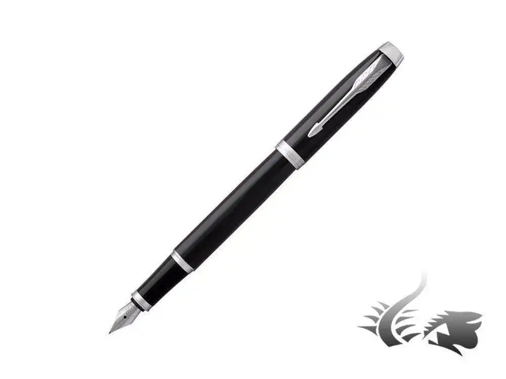 M-Fountain-Pen-Lacquer-Chrome-Trim-Black-1931651-1.webp