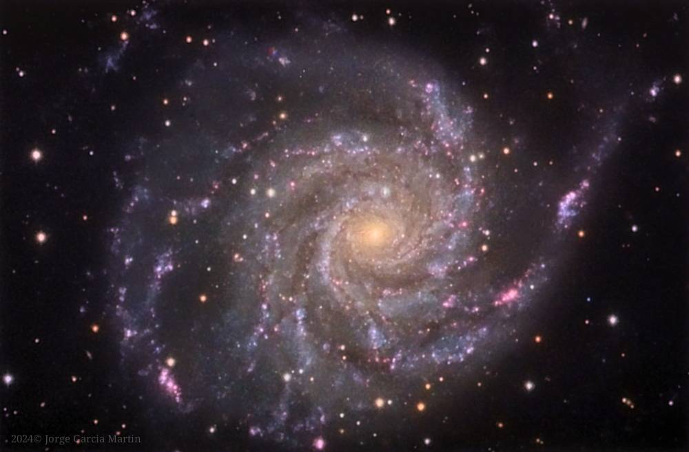 M101_LRGB2_jor03_75.jpg